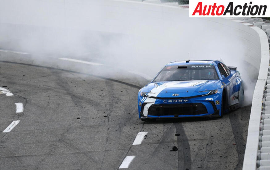 Hamlin wins at Martinsville